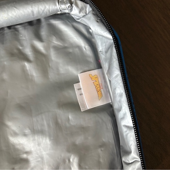 Marvel Spiderman Backpack Lunchbox and Tumbler 3 Pc set - Picture 5 of 15